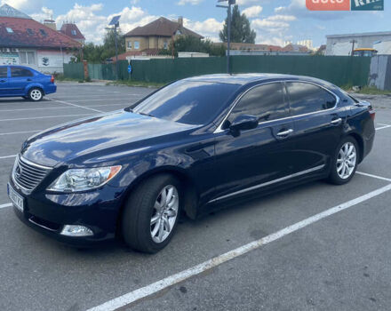 Черный Лексус ЛС, объемом двигателя 4.61 л и пробегом 190 тыс. км за 15000 $, фото 1 на Automoto.ua