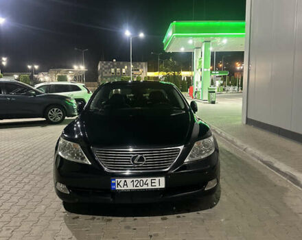 Черный Лексус ЛС, объемом двигателя 4.61 л и пробегом 240 тыс. км за 10000 $, фото 1 на Automoto.ua