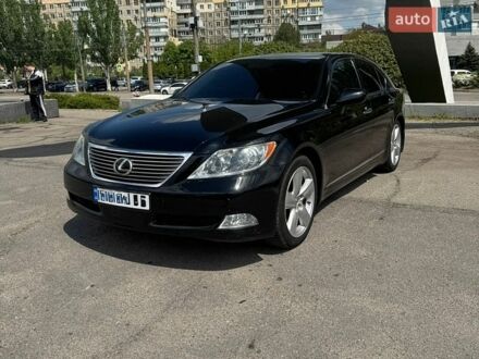 Черный Лексус ЛС, объемом двигателя 0 л и пробегом 160 тыс. км за 14300 $, фото 1 на Automoto.ua