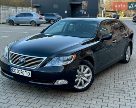 Чорний Лексус ЛС, об'ємом двигуна 4.97 л та пробігом 268 тис. км за 12500 $, фото 1 на Automoto.ua