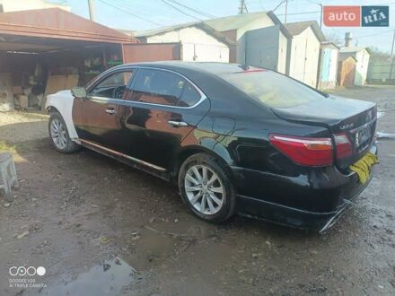 Черный Лексус ЛС, объемом двигателя 4.6 л и пробегом 275 тыс. км за 5800 $, фото 1 на Automoto.ua