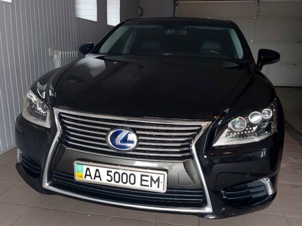 Черный Лексус ЛС, объемом двигателя 5 л и пробегом 137 тыс. км за 40000 $, фото 1 на Automoto.ua
