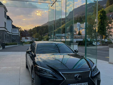 Черный Лексус ЛС, объемом двигателя 3.46 л и пробегом 187 тыс. км за 45000 $, фото 1 на Automoto.ua