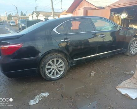 Червоний Лексус ЛС, об'ємом двигуна 0 л та пробігом 270 тис. км за 6000 $, фото 7 на Automoto.ua