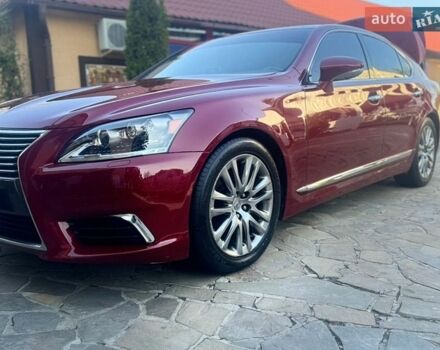 Красный Лексус ЛС, объемом двигателя 4.61 л и пробегом 177 тыс. км за 24300 $, фото 1 на Automoto.ua