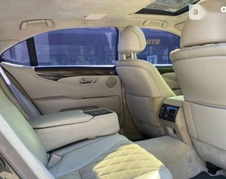 Лексус ЛС, об'ємом двигуна 4.6 л та пробігом 251 тис. км за 10900 $, фото 16 на Automoto.ua