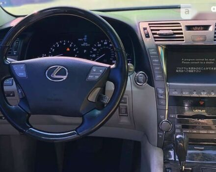 Лексус ЛС, об'ємом двигуна 4.6 л та пробігом 251 тис. км за 10900 $, фото 12 на Automoto.ua