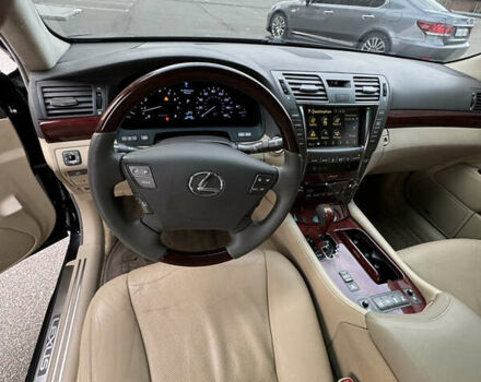 Лексус ЛС, об'ємом двигуна 4.6 л та пробігом 182 тис. км за 14600 $, фото 9 на Automoto.ua