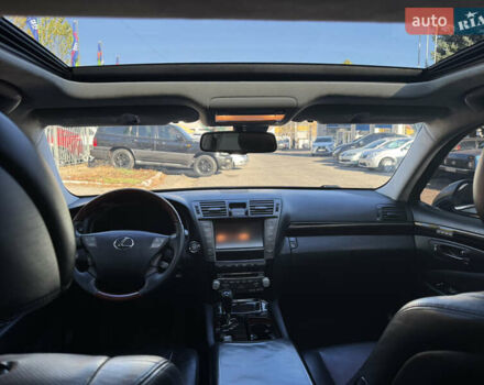 Лексус ЛС, объемом двигателя 4.6 л и пробегом 279 тыс. км за 13700 $, фото 19 на Automoto.ua