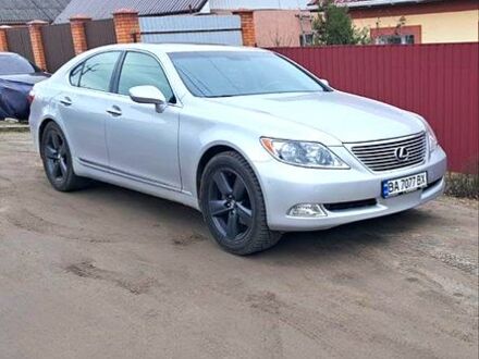 Лексус ЛС, об'ємом двигуна 46 л та пробігом 212 тис. км за 11500 $, фото 1 на Automoto.ua
