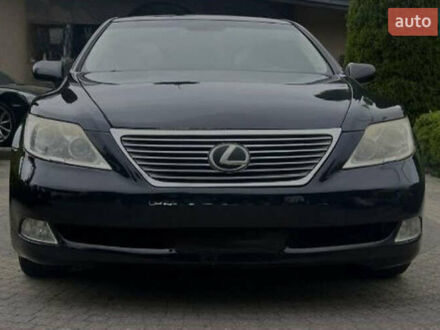 Лексус ЛС, объемом двигателя 4.61 л и пробегом 300 тыс. км за 9000 $, фото 1 на Automoto.ua