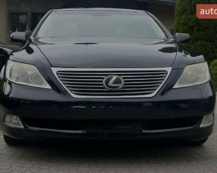 Лексус ЛС, объемом двигателя 4.61 л и пробегом 300 тыс. км за 9000 $, фото 1 на Automoto.ua
