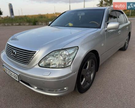 Сірий Лексус ЛС, об'ємом двигуна 4.3 л та пробігом 412 тис. км за 7700 $, фото 3 на Automoto.ua