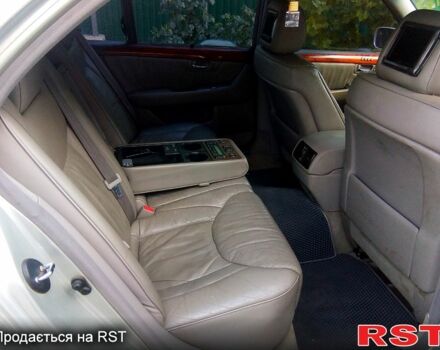 Серый Лексус ЛС, объемом двигателя 4.3 л и пробегом 225 тыс. км за 11999 $, фото 3 на Automoto.ua