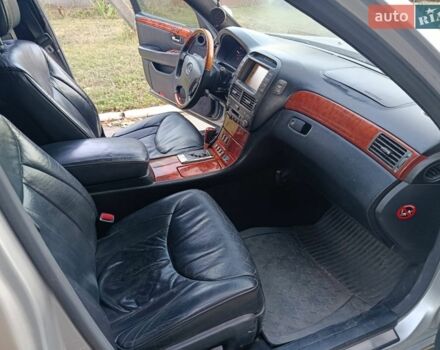 Серый Лексус ЛС, объемом двигателя 4.29 л и пробегом 386 тыс. км за 6000 $, фото 7 на Automoto.ua