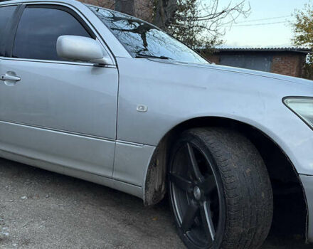 Лексус ЛС 2005 в Виннице на Automoto.ua Серый Лексус ЛС, объемом двигателя 4.29 л и пробегом 350 тыс. км за 3999 $, фото 4 на Automoto.ua