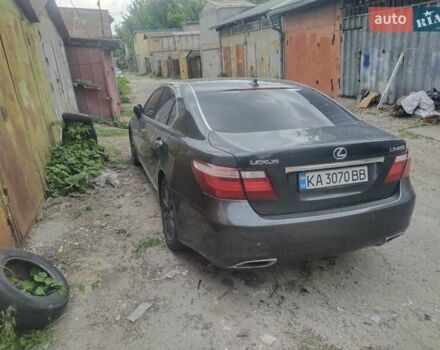 Сірий Лексус ЛС, об'ємом двигуна 4.61 л та пробігом 170 тис. км за 7900 $, фото 1 на Automoto.ua