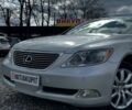 Серый Лексус ЛС, объемом двигателя 0 л и пробегом 200 тыс. км за 7999 $, фото 1 на Automoto.ua