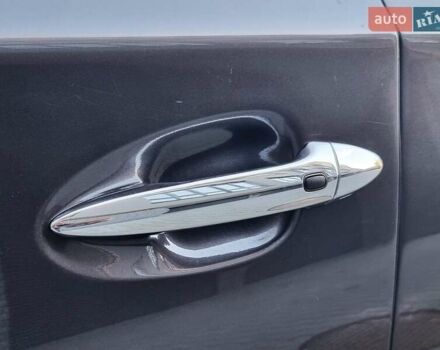 Серый Лексус ЛС, объемом двигателя 4.97 л и пробегом 237 тыс. км за 16999 $, фото 20 на Automoto.ua