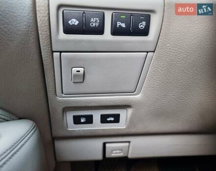 Серый Лексус ЛС, объемом двигателя 4.97 л и пробегом 237 тыс. км за 16999 $, фото 33 на Automoto.ua