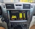 Сірий Лексус ЛС, об'ємом двигуна 5 л та пробігом 237 тис. км за 17999 $, фото 18 на Automoto.ua