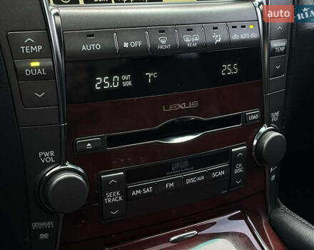 Серый Лексус ЛС, объемом двигателя 4.6 л и пробегом 195 тыс. км за 9950 $, фото 55 на Automoto.ua