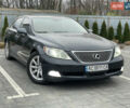 Серый Лексус ЛС, объемом двигателя 4.6 л и пробегом 195 тыс. км за 9950 $, фото 1 на Automoto.ua