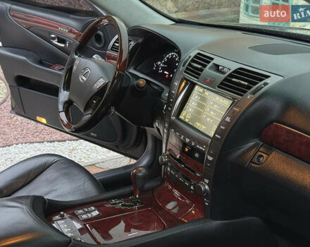 Сірий Лексус ЛС, об'ємом двигуна 4.6 л та пробігом 116 тис. км за 14999 $, фото 33 на Automoto.ua