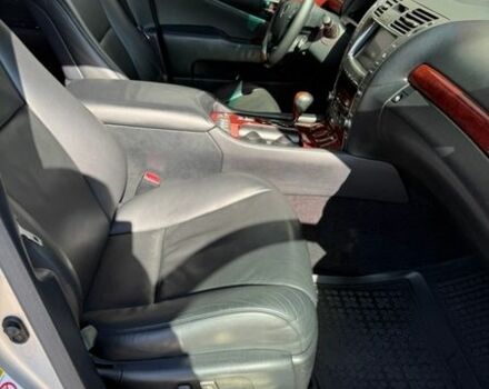 Сірий Лексус ЛС, об'ємом двигуна 4.61 л та пробігом 274 тис. км за 11500 $, фото 37 на Automoto.ua