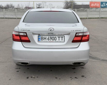 Серый Лексус ЛС, объемом двигателя 4.6 л и пробегом 230 тыс. км за 8500 $, фото 4 на Automoto.ua