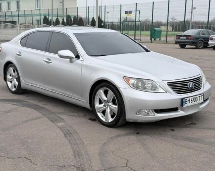 Серый Лексус ЛС, объемом двигателя 4.6 л и пробегом 230 тыс. км за 10300 $, фото 2 на Automoto.ua
