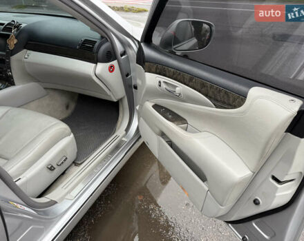 Серый Лексус ЛС, объемом двигателя 4.61 л и пробегом 216 тыс. км за 12800 $, фото 52 на Automoto.ua