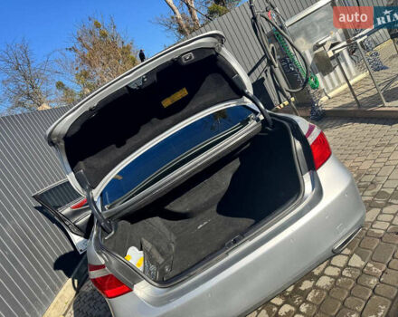 Серый Лексус ЛС, объемом двигателя 4.61 л и пробегом 246 тыс. км за 9500 $, фото 4 на Automoto.ua