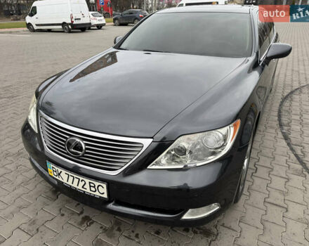 Серый Лексус ЛС, объемом двигателя 4.6 л и пробегом 116 тыс. км за 11700 $, фото 14 на Automoto.ua