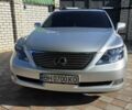 Серый Лексус ЛС, объемом двигателя 5 л и пробегом 280 тыс. км за 14900 $, фото 6 на Automoto.ua