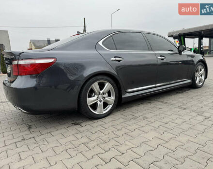 Серый Лексус ЛС, объемом двигателя 4.6 л и пробегом 116 тыс. км за 11700 $, фото 5 на Automoto.ua