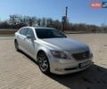 Сірий Лексус ЛС, об'ємом двигуна 4.61 л та пробігом 274 тис. км за 11500 $, фото 15 на Automoto.ua