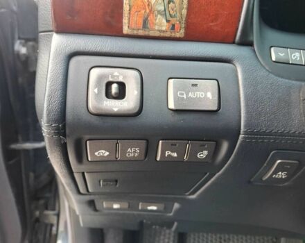 Серый Лексус ЛС, объемом двигателя 5 л и пробегом 340 тыс. км за 14500 $, фото 17 на Automoto.ua