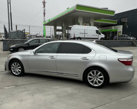 Сірий Лексус ЛС, об'ємом двигуна 4.6 л та пробігом 229 тис. км за 12700 $, фото 11 на Automoto.ua