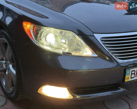 Сірий Лексус ЛС, об'ємом двигуна 4.6 л та пробігом 116 тис. км за 14999 $, фото 17 на Automoto.ua