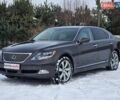 Сірий Лексус ЛС, об'ємом двигуна 5 л та пробігом 237 тис. км за 15499 $, фото 4 на Automoto.ua