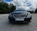 Сірий Лексус ЛС, об'ємом двигуна 4.61 л та пробігом 249 тис. км за 10500 $, фото 1 на Automoto.ua