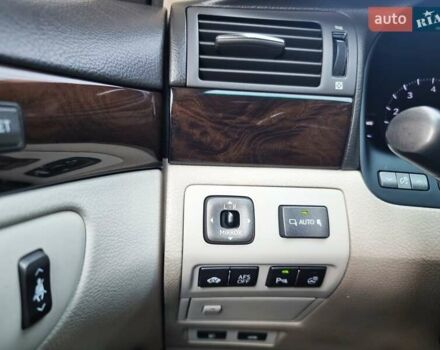 Серый Лексус ЛС, объемом двигателя 4.97 л и пробегом 237 тыс. км за 16999 $, фото 32 на Automoto.ua