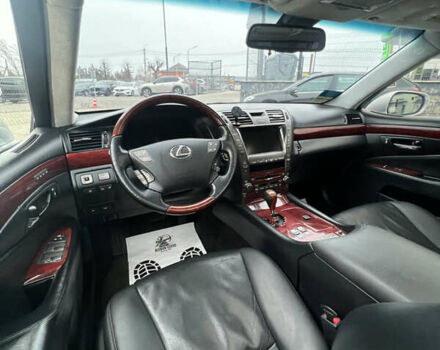 Сірий Лексус ЛС, об'ємом двигуна 4.6 л та пробігом 229 тис. км за 12700 $, фото 32 на Automoto.ua
