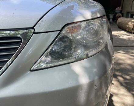 Серый Лексус ЛС, объемом двигателя 4.6 л и пробегом 190 тыс. км за 10499 $, фото 7 на Automoto.ua