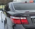 Сірий Лексус ЛС, об'ємом двигуна 5 л та пробігом 237 тис. км за 15499 $, фото 14 на Automoto.ua