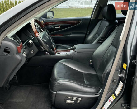 Серый Лексус ЛС, объемом двигателя 4.6 л и пробегом 195 тыс. км за 9950 $, фото 25 на Automoto.ua