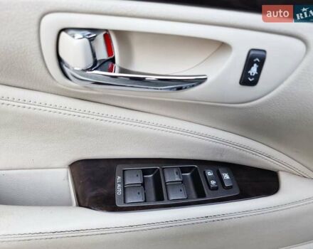 Серый Лексус ЛС, объемом двигателя 4.97 л и пробегом 237 тыс. км за 16999 $, фото 24 на Automoto.ua