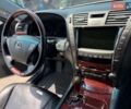 Серый Лексус ЛС, объемом двигателя 4.61 л и пробегом 295 тыс. км за 8600 $, фото 44 на Automoto.ua