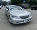 Сірий Лексус ЛС, об'ємом двигуна 5 л та пробігом 230 тис. км за 14800 $, фото 1 на Automoto.ua